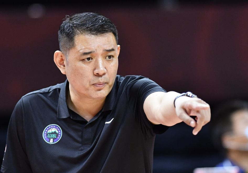 CBA常规赛倒计时，孟菲斯灰熊冲刺阶段主帅复盘，细节引发关注，话题不断，控场能力受关注的简单介绍