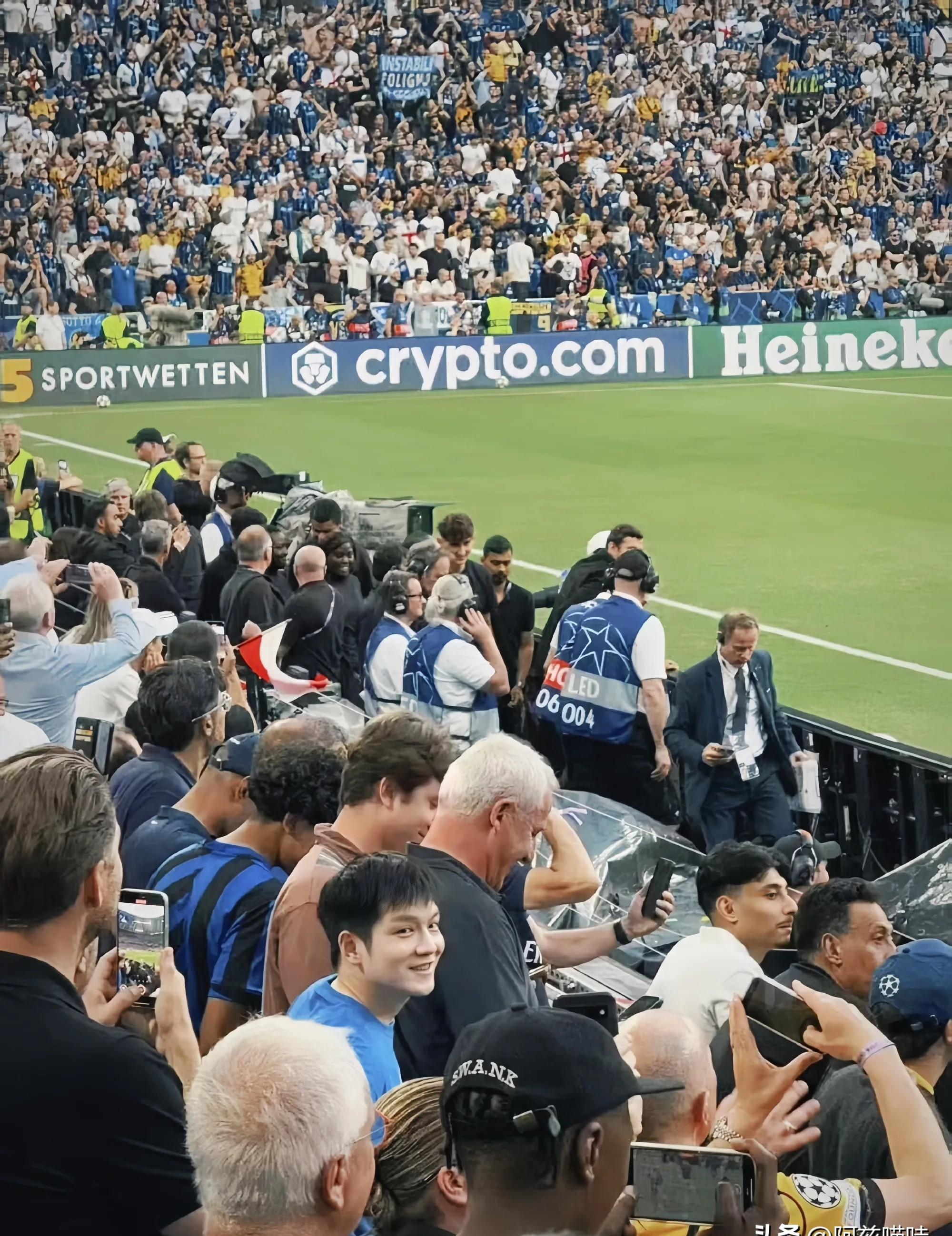 包含拜仁慕尼黑赛前内部沟通,志在全明星赛名次提升,球迷炸锅,赛程密集仍需轮换的词条 包含拜仁慕尼黑赛前内部沟通,志在全明星赛名次提升,球迷炸锅,赛程密集仍需轮换的词条