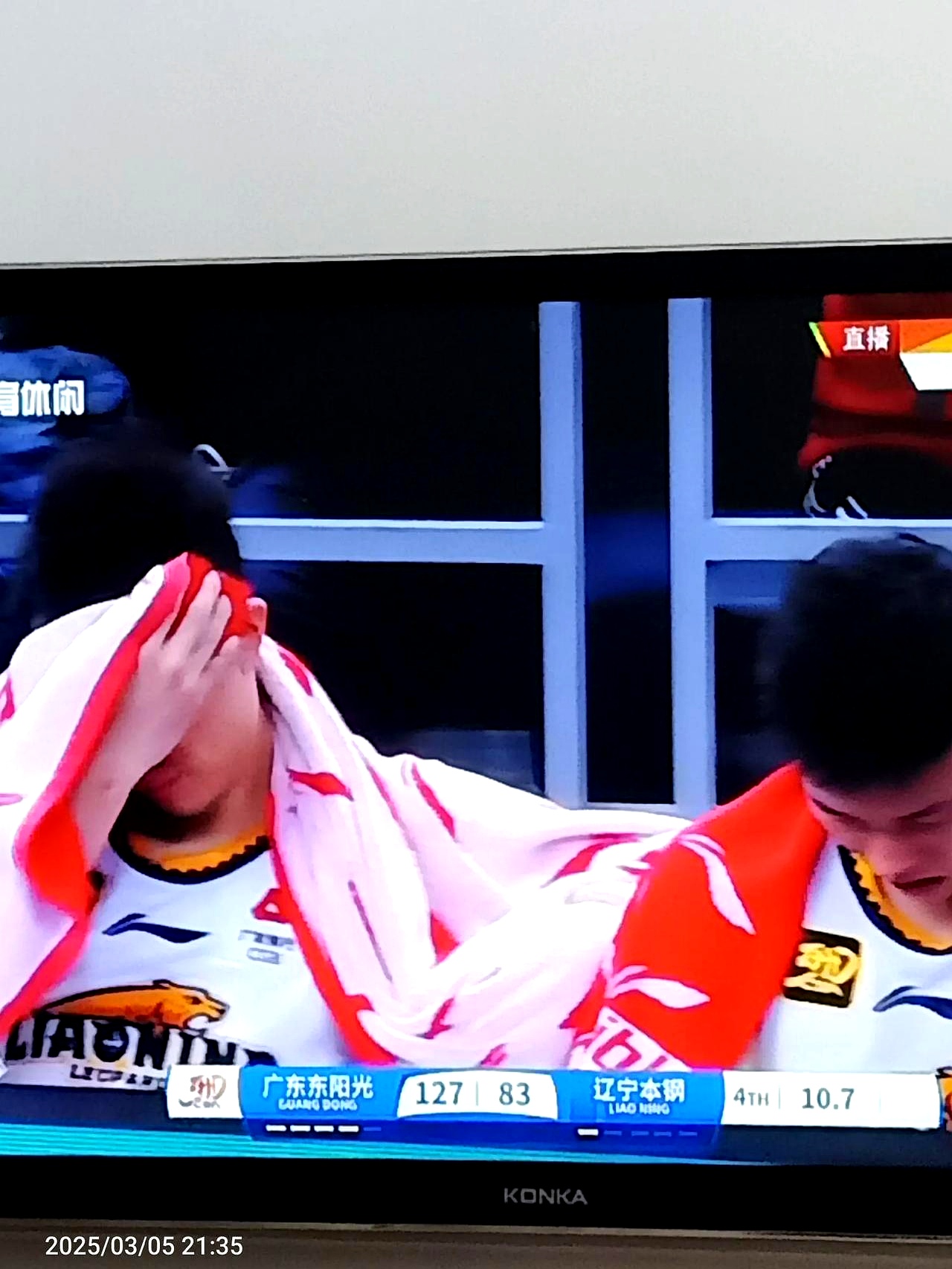 今晚体能课后，深圳男篮伤情更新备战国王杯，更衣室稳定，阵容厚度经受考验(广东停课最新消息今天)