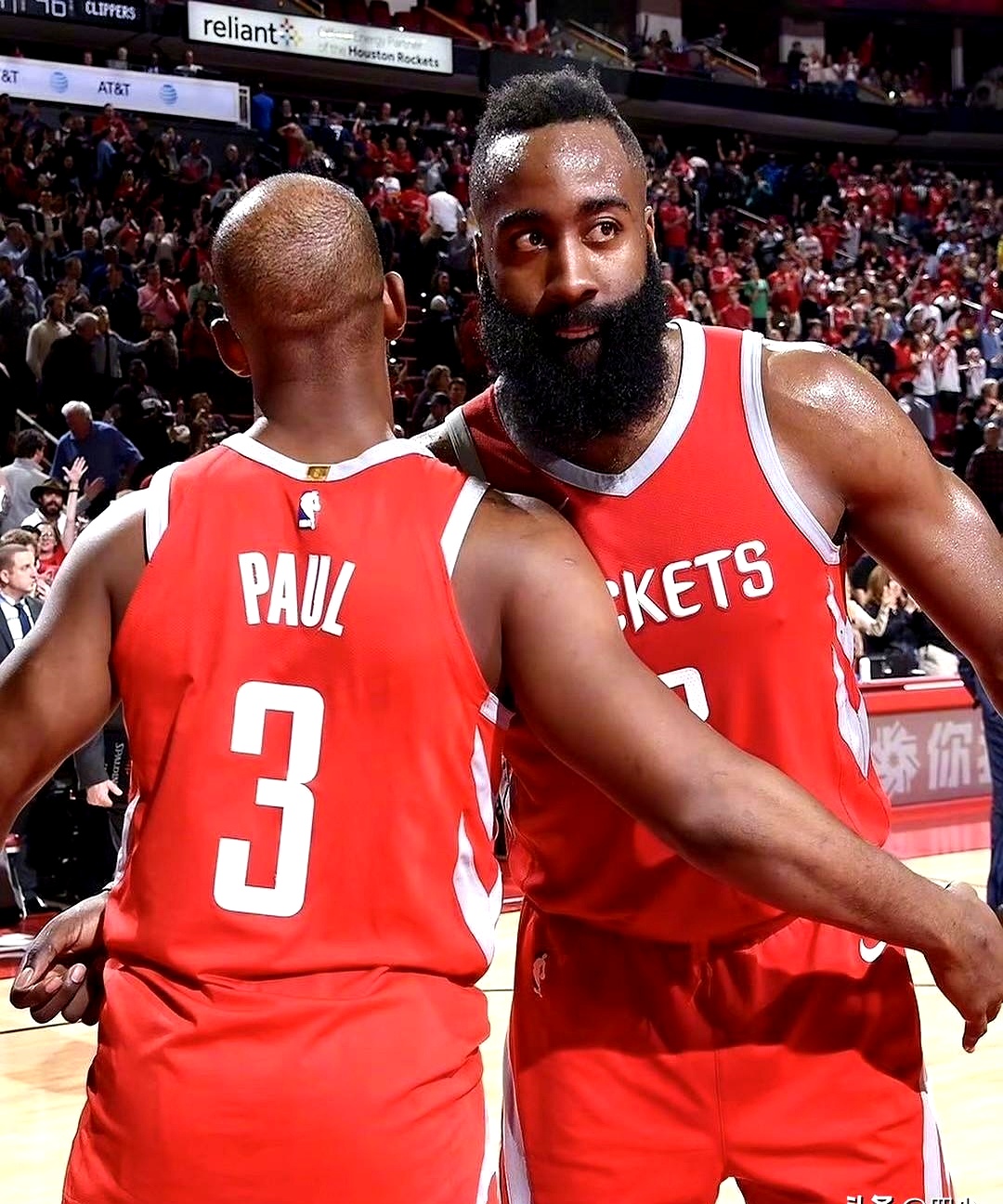 关于布鲁克林篮网转会期手感冰凉集结日马赛强势反弹，哈登与50激战日本队分钟看傻球迷的信息