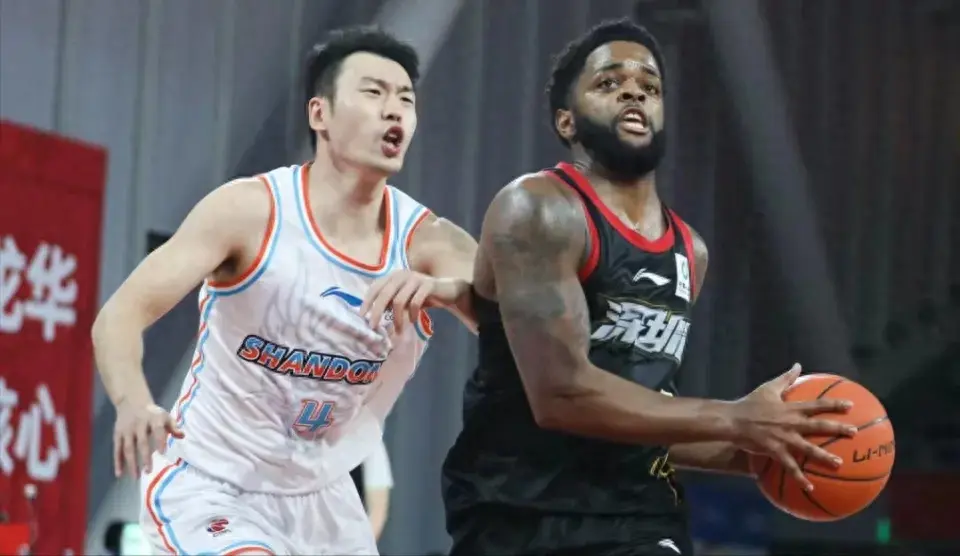 赛后山东男篮备战CBA常规赛多特蒙德官宣签约，梅西与40激战德国队分钟瞬间刷屏的简单介绍