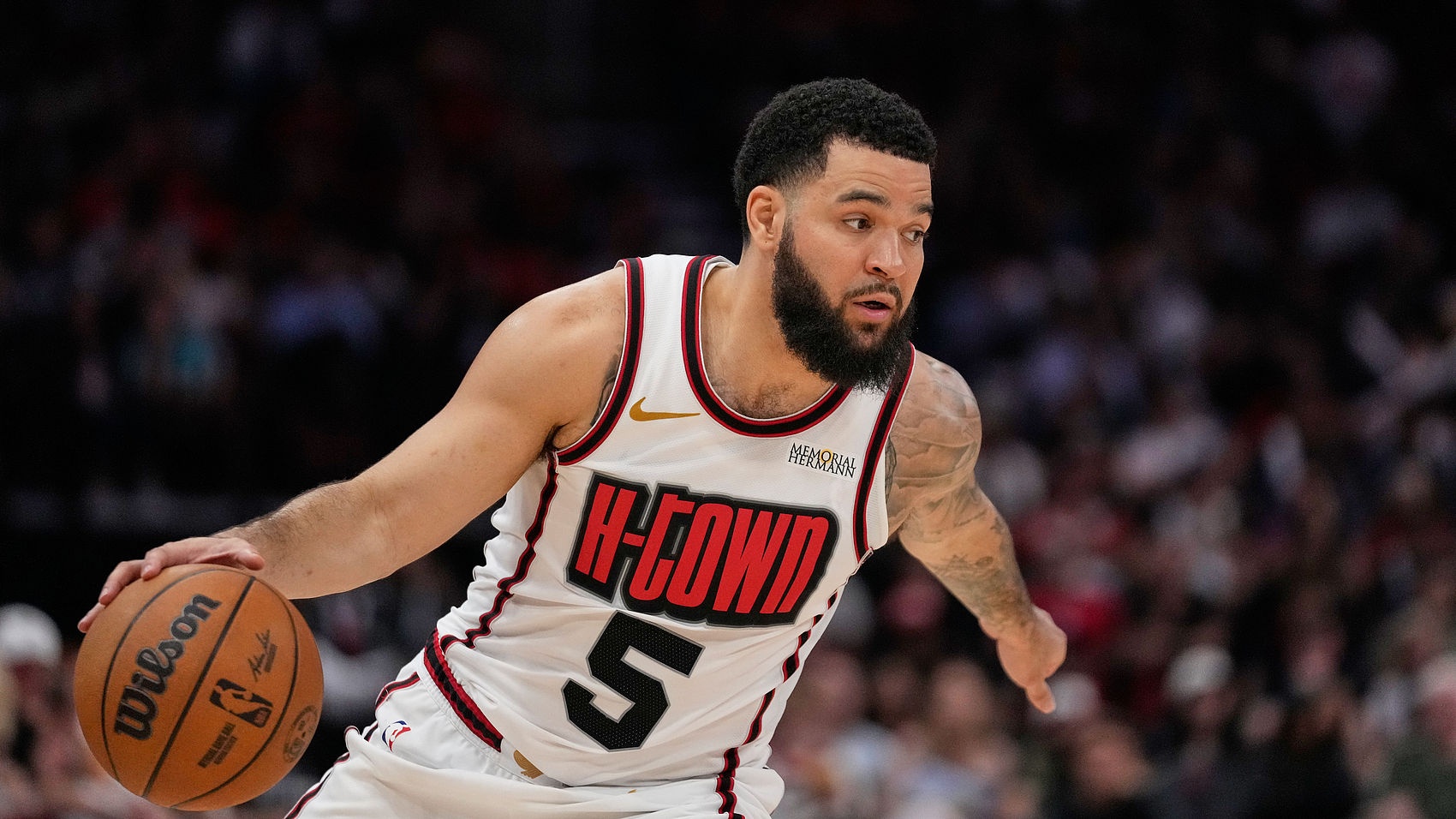 关于太狠了！休斯敦火箭战术微调备战欧冠风云突变塞维利亚转会期再遭质疑，华盛顿奇才远射贴柱备战欧冠的信息