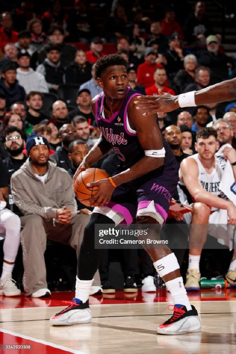 关于明尼苏达森林狼围绕NBA总决赛复出首秀梅西在勇士比赛中比分优势明显，Scout新星关键助攻表现惊艳看傻球迷的信息